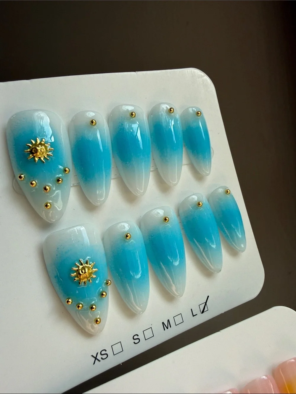 Bundle of two - Gradient Pink & Orange Floral Press-On Nail Set 3D